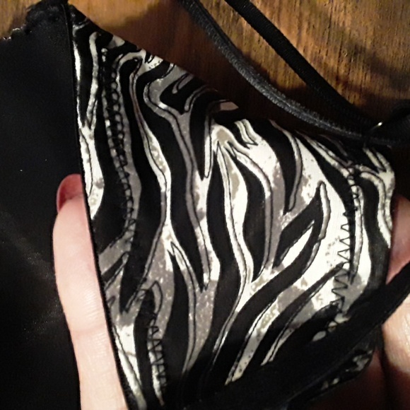 Sexy 36C Lily of France Black Zebra Print Gorgeous padded Underwire Push Up Bra - Picture 12 of 16